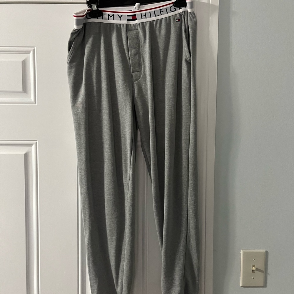 Tommy Hilfiger gray sweatpants